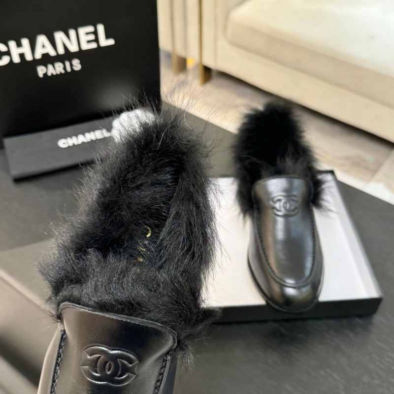 Ch**el loafers